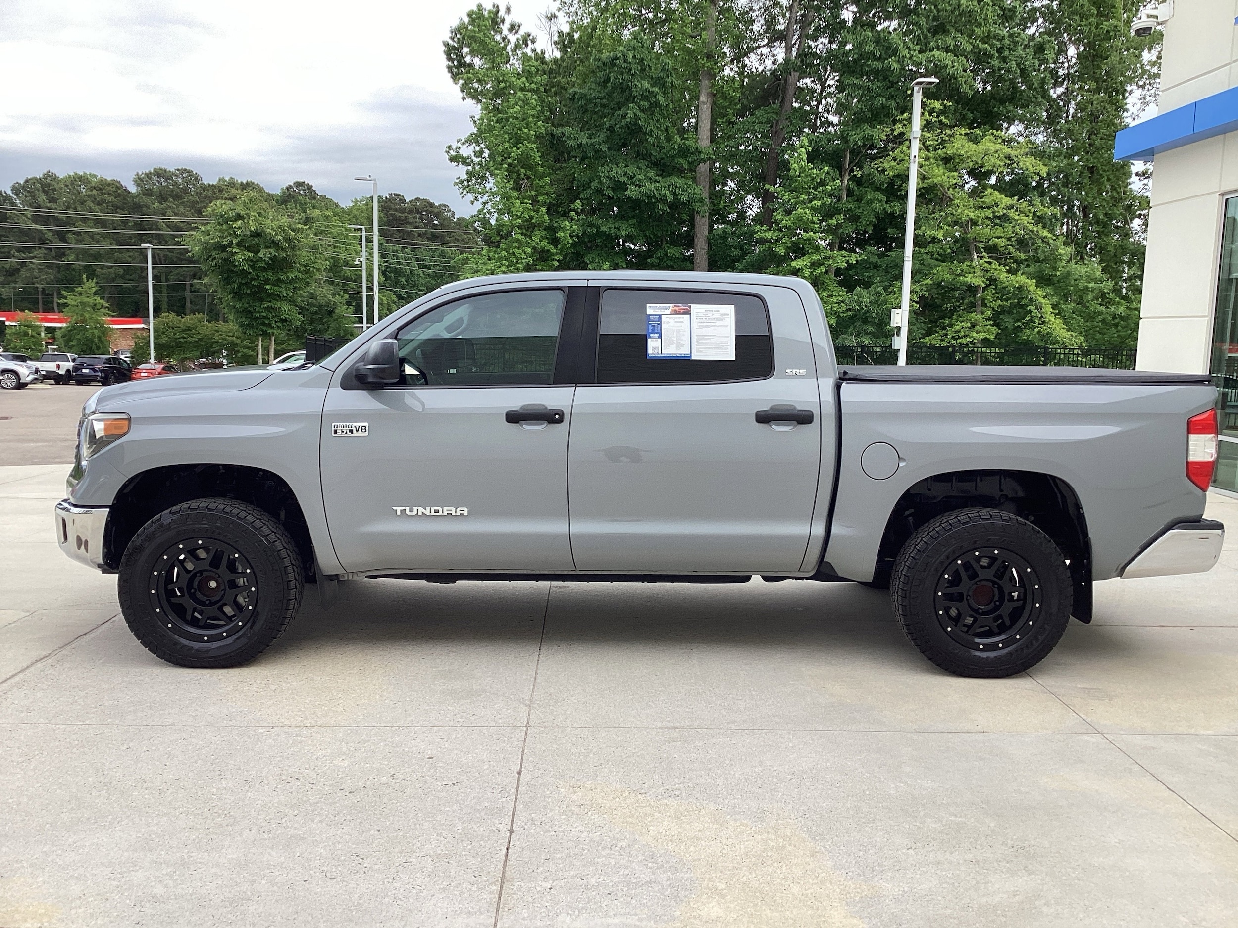 2019 Toyota Tundra SR5 5.7L V8 photo 5
