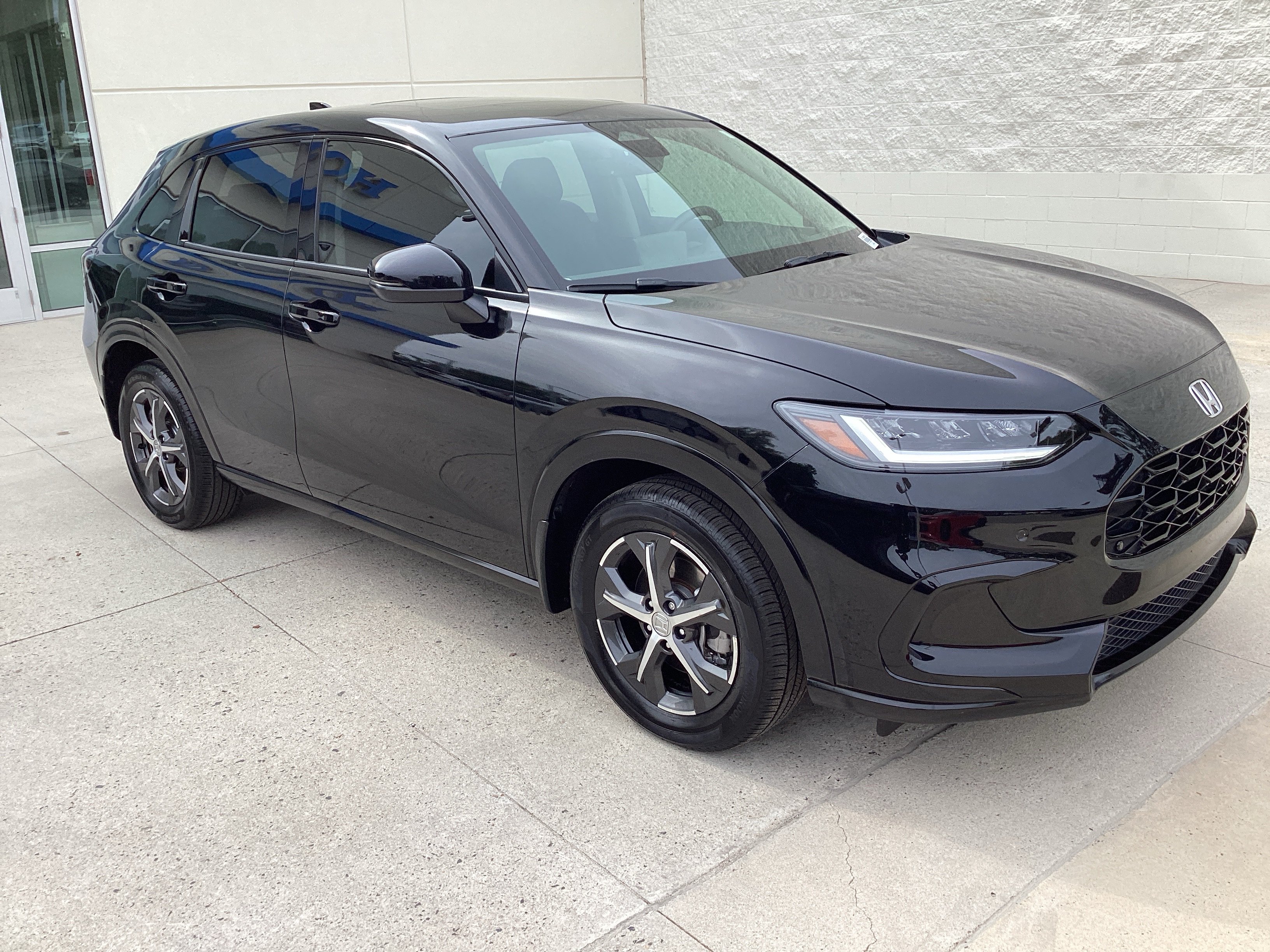 Used 2024 Honda HR-V EX-L w/BSI SUV