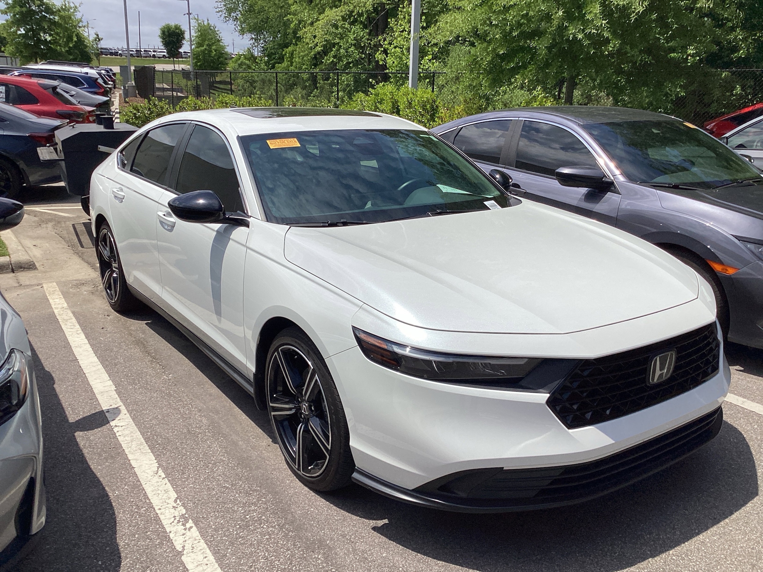 2024 Honda Accord Hybrid Sport photo 2