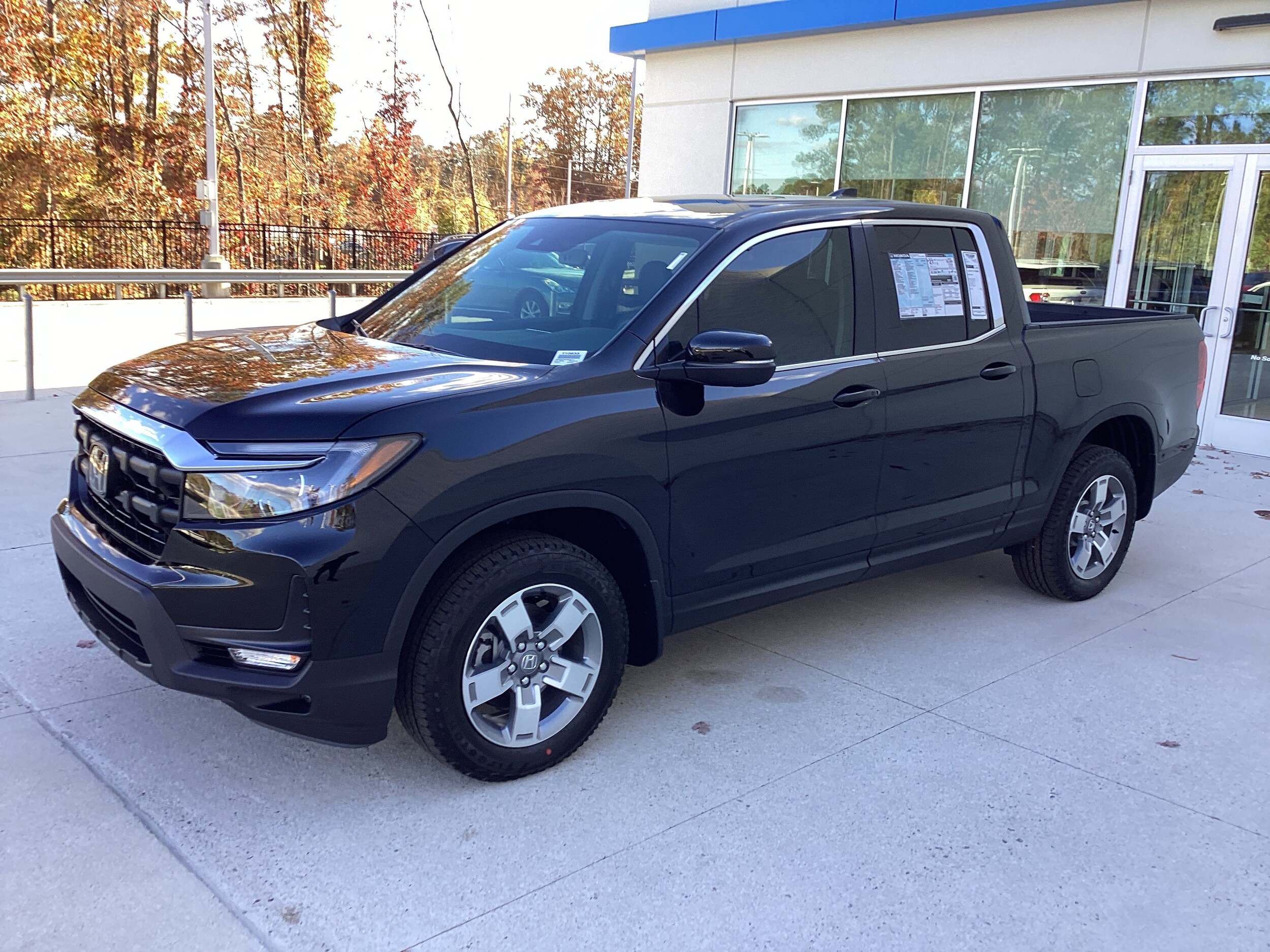 2026 Honda Ridgeline RTL photo 3