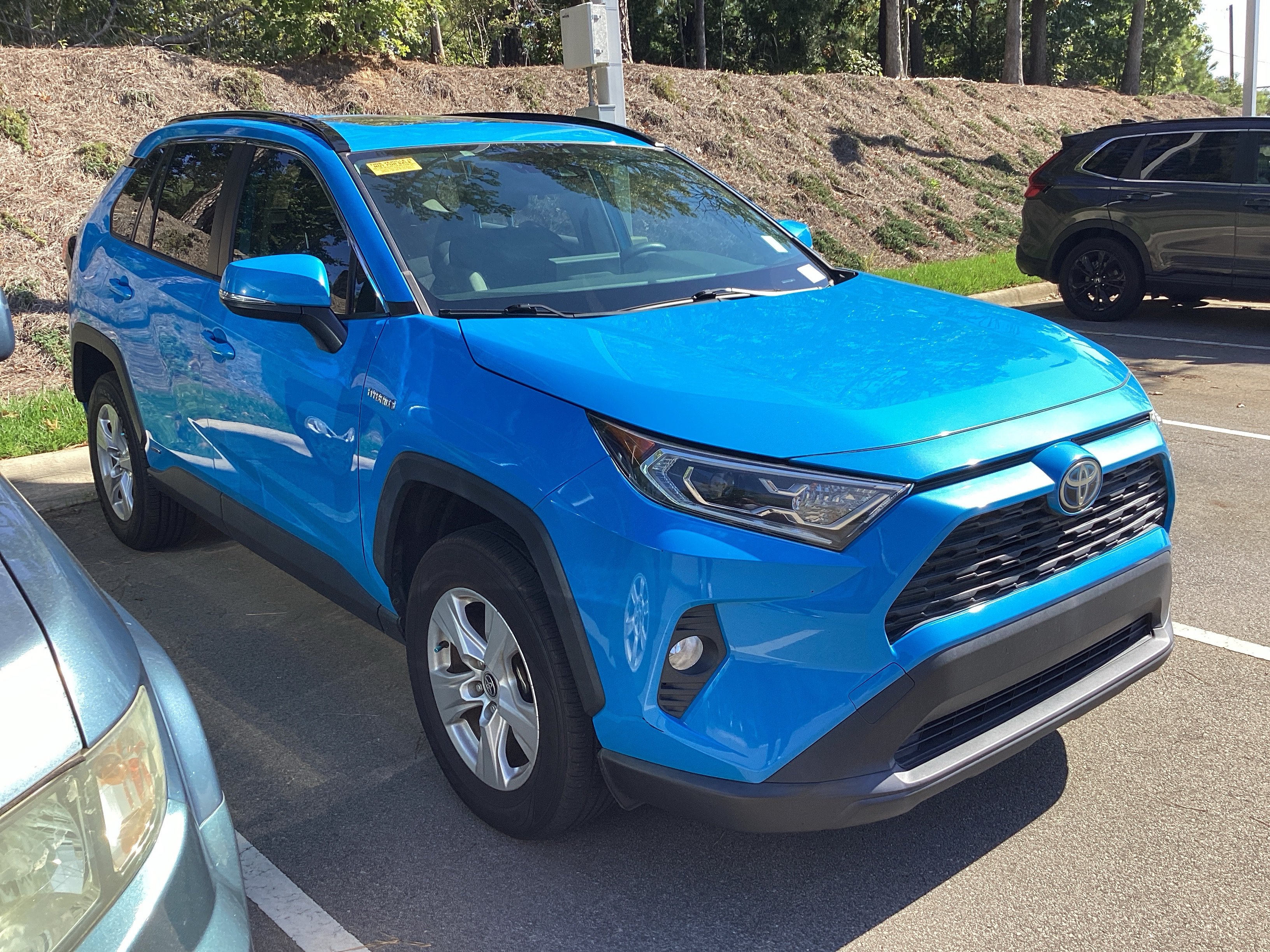 Used 2020 Toyota RAV4 Hybrid XLE SUV