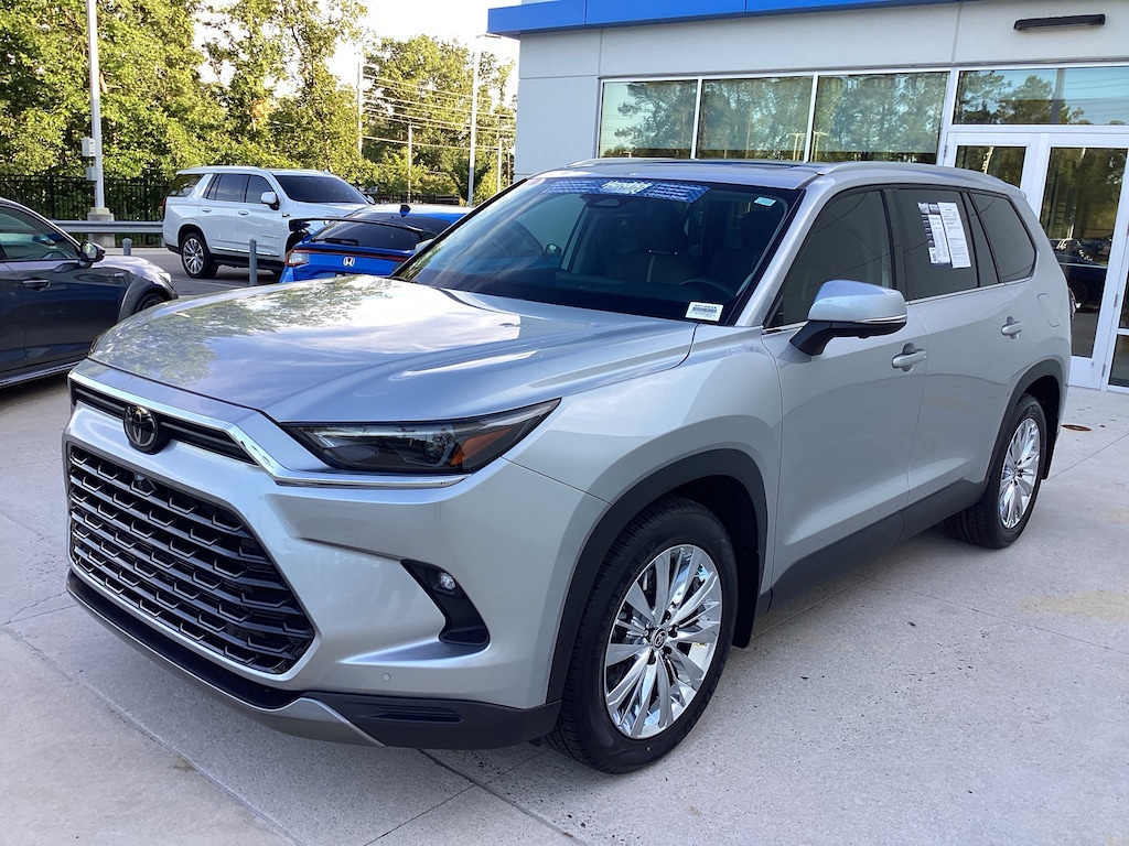 Used 2024 Toyota Grand Highlander Platinum SUV