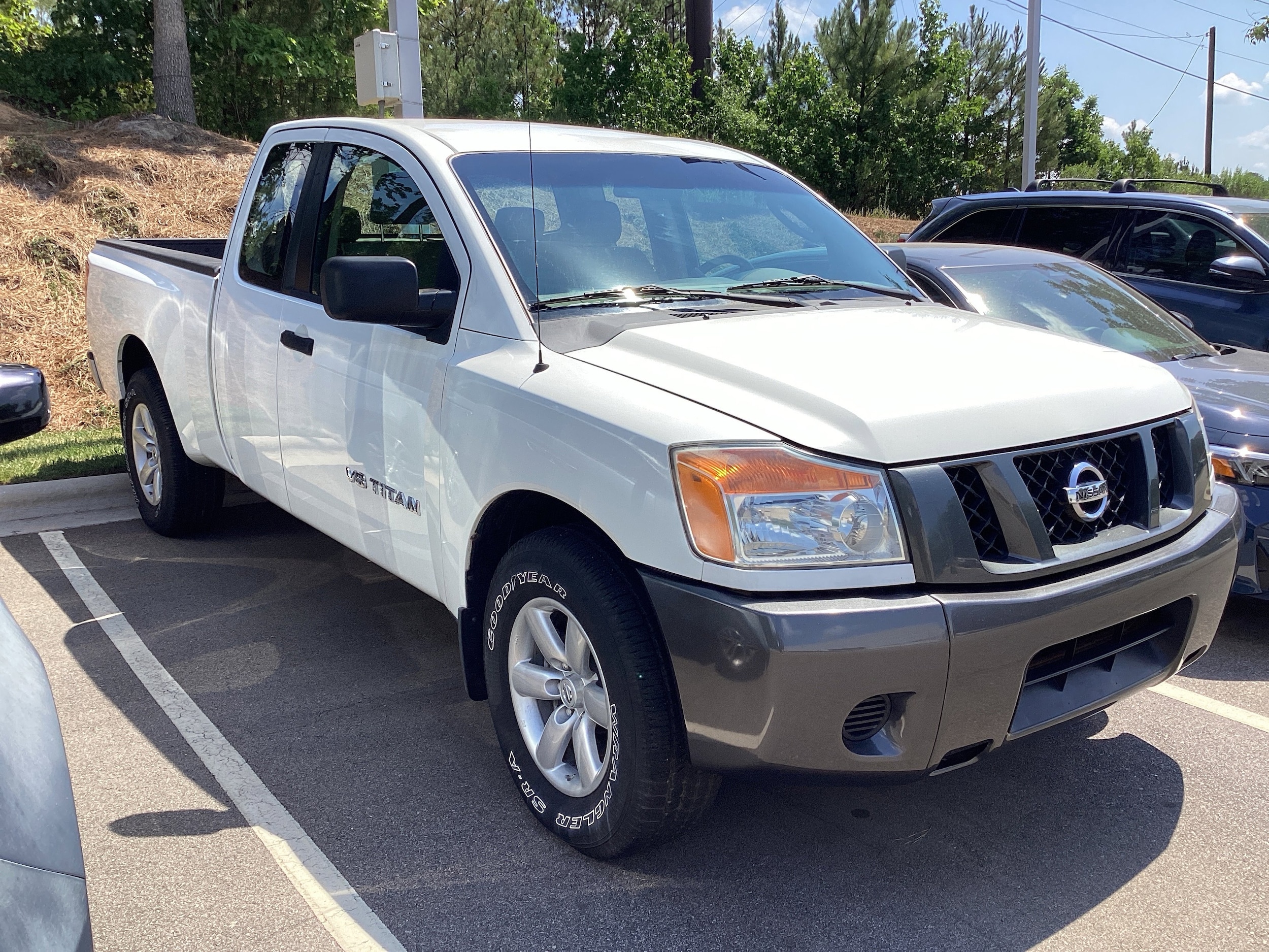 Nissan Titan XE W/FFV