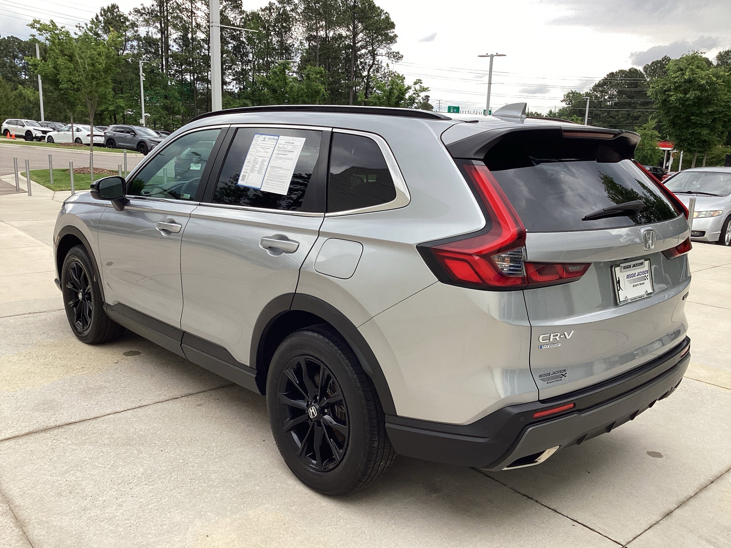 2024 Honda CR-V Hybrid Sport-L photo 5