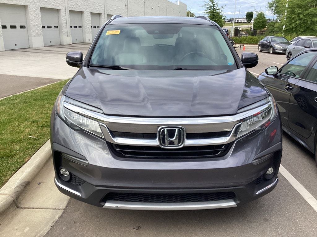 Used 2020 Honda Pilot Touring 8 Passenger AWD SUV