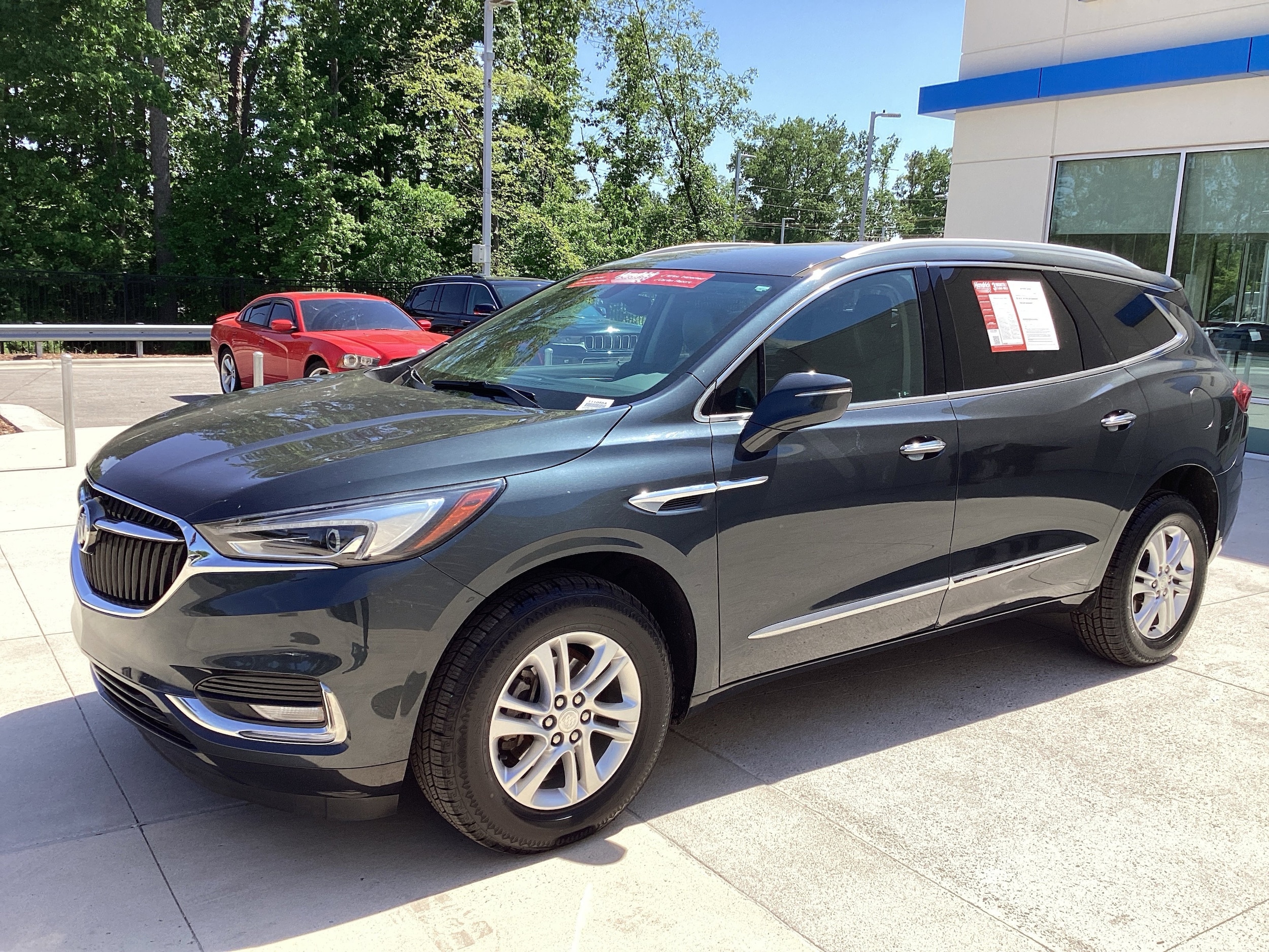 2018 Buick Enclave Essence photo 4