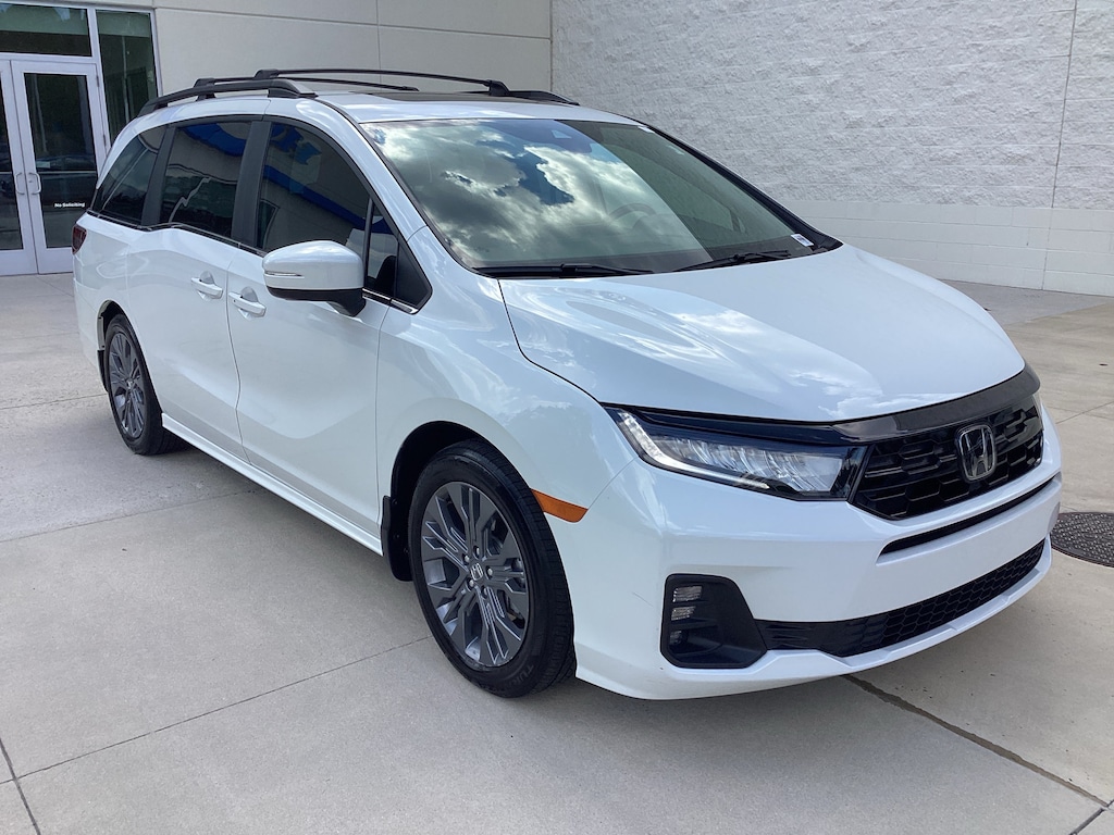 Certified 2025 Honda Odyssey Touring Van