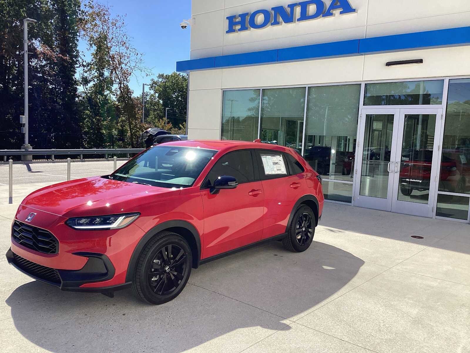 2026 Honda HR-V Sport photo 3