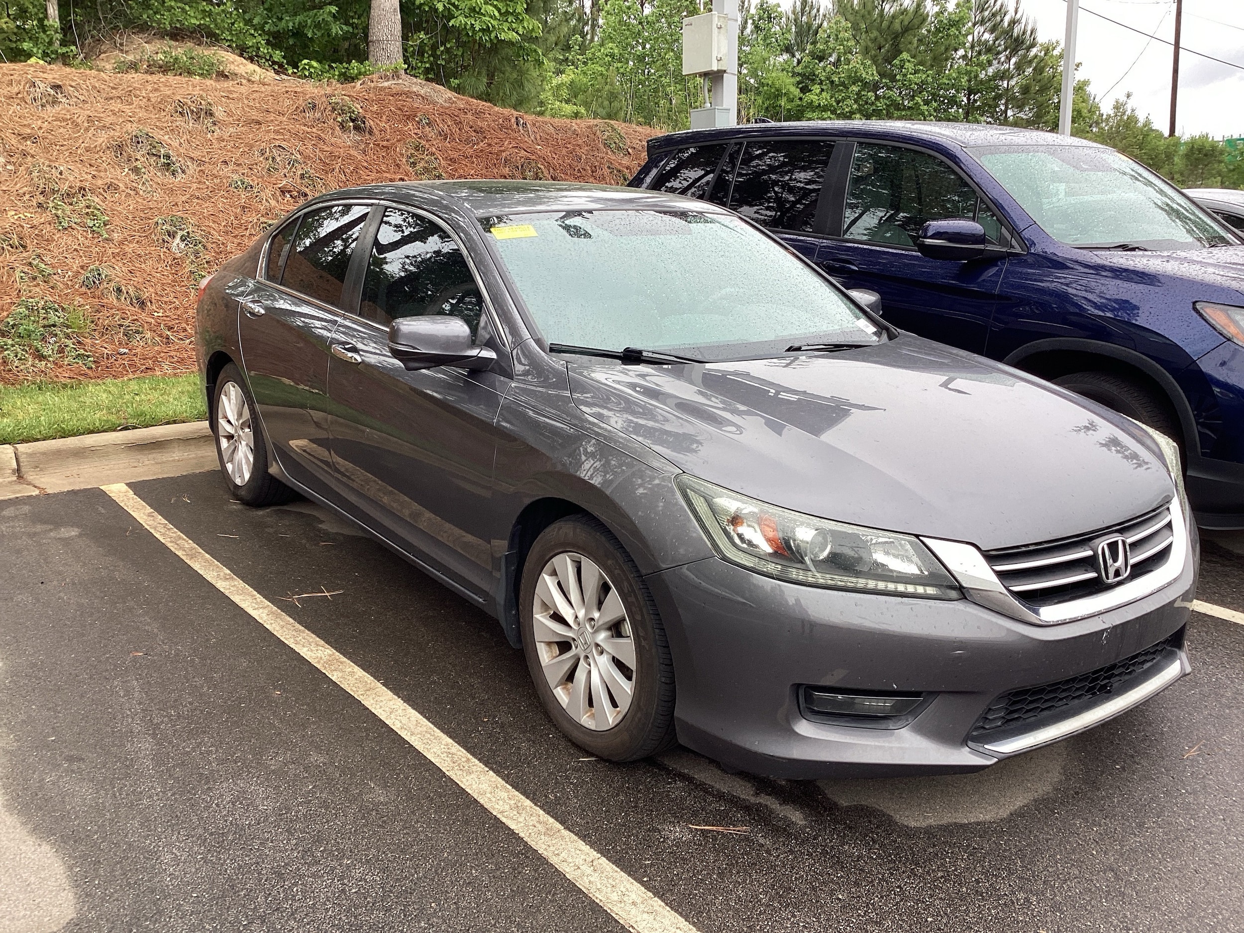 2015 Honda Accord EX photo 2