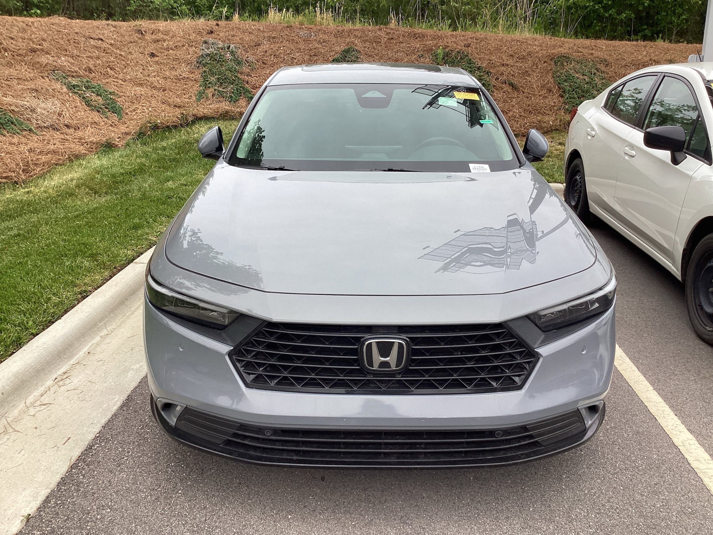 2024 Honda Accord Hybrid EX-L photo 4