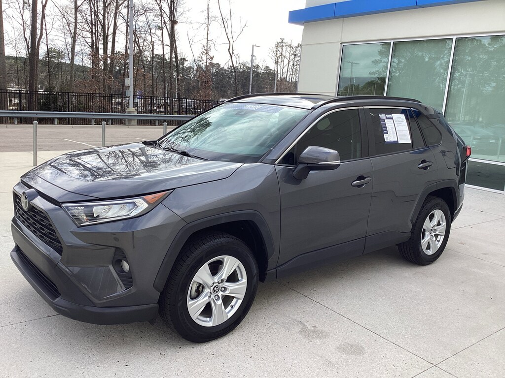 Used 2019 Toyota RAV4 XLE SUV