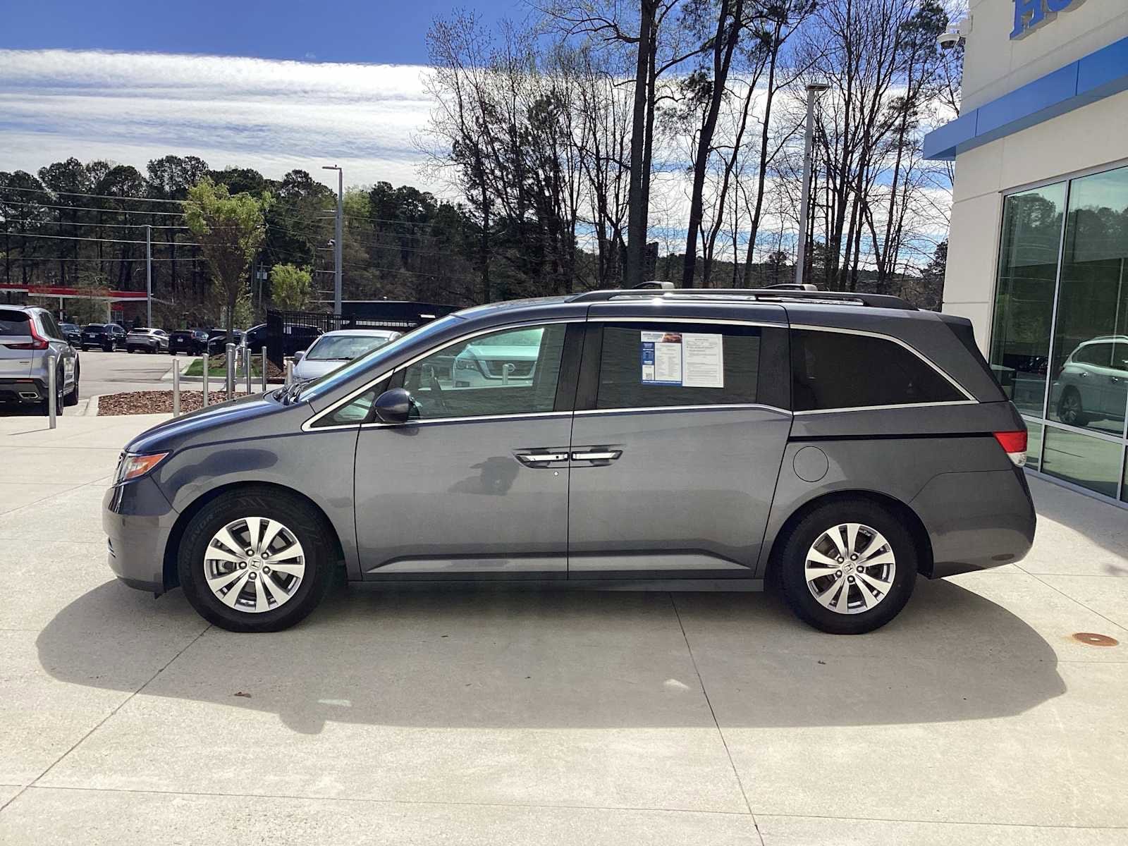 2014 Honda Odyssey EX photo 5