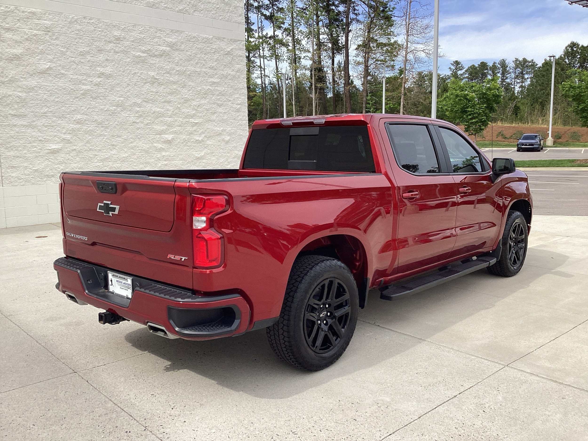 2025 Chevrolet Silverado 1500 RST photo 3