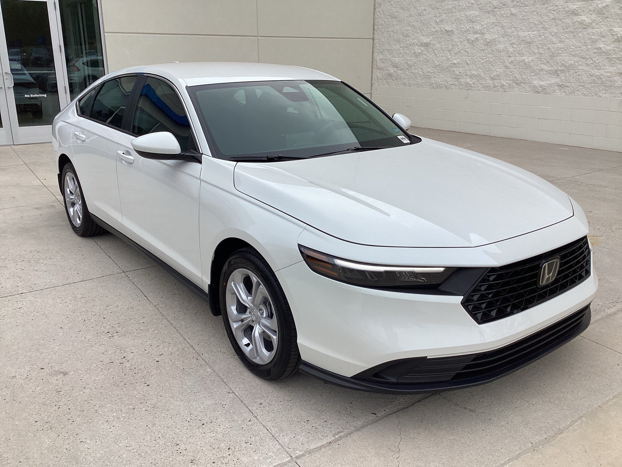 New 2026 Honda Accord For Sale in Raleigh - VIN: 1HGCY1F28TA040931 New 2026 Honda Accord For Sale in Raleigh - VIN: 1HGCY1F28TA040931
