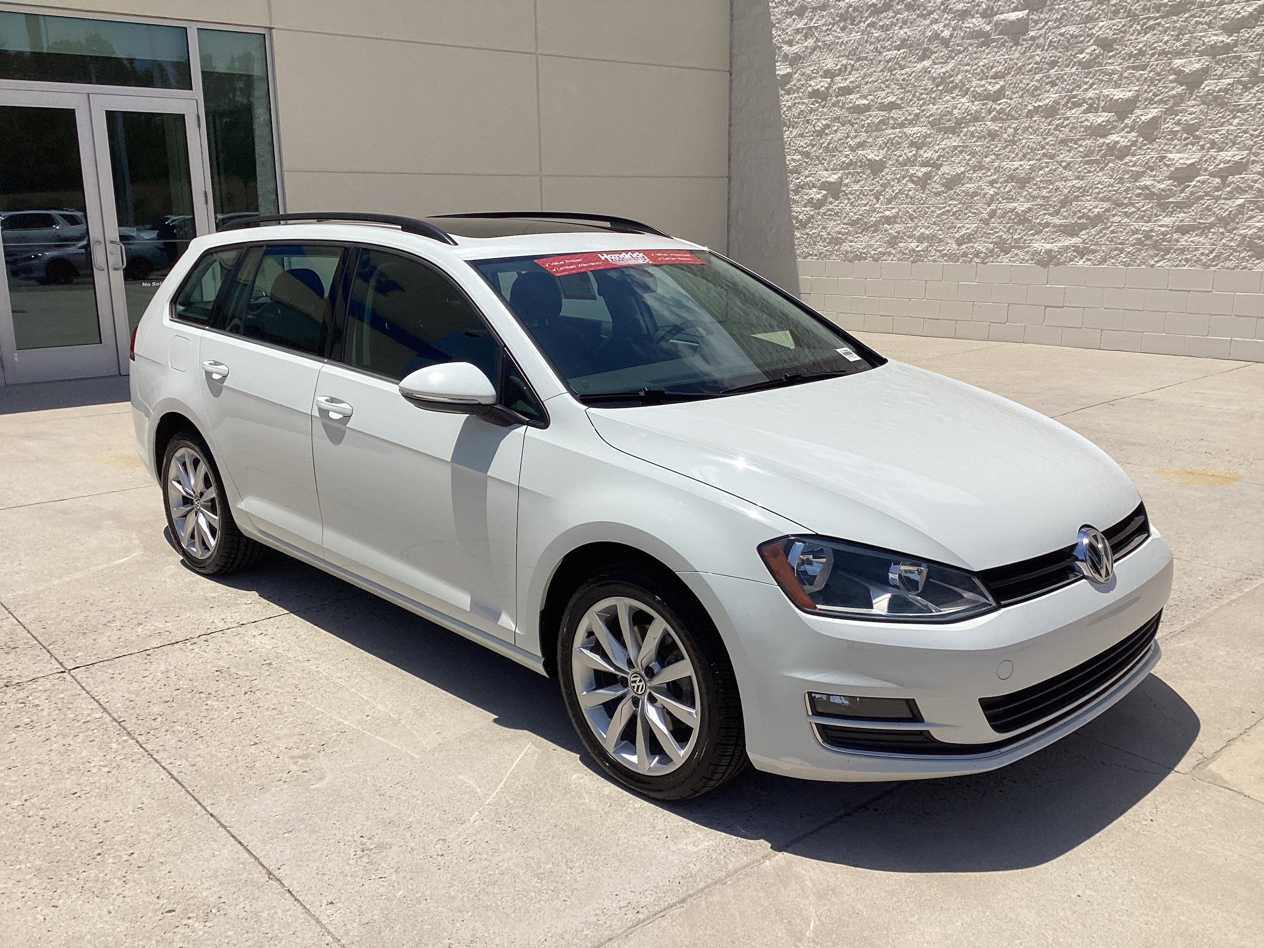 Volkswagen Golf SportWagen TSI SE 4-Door Automatic