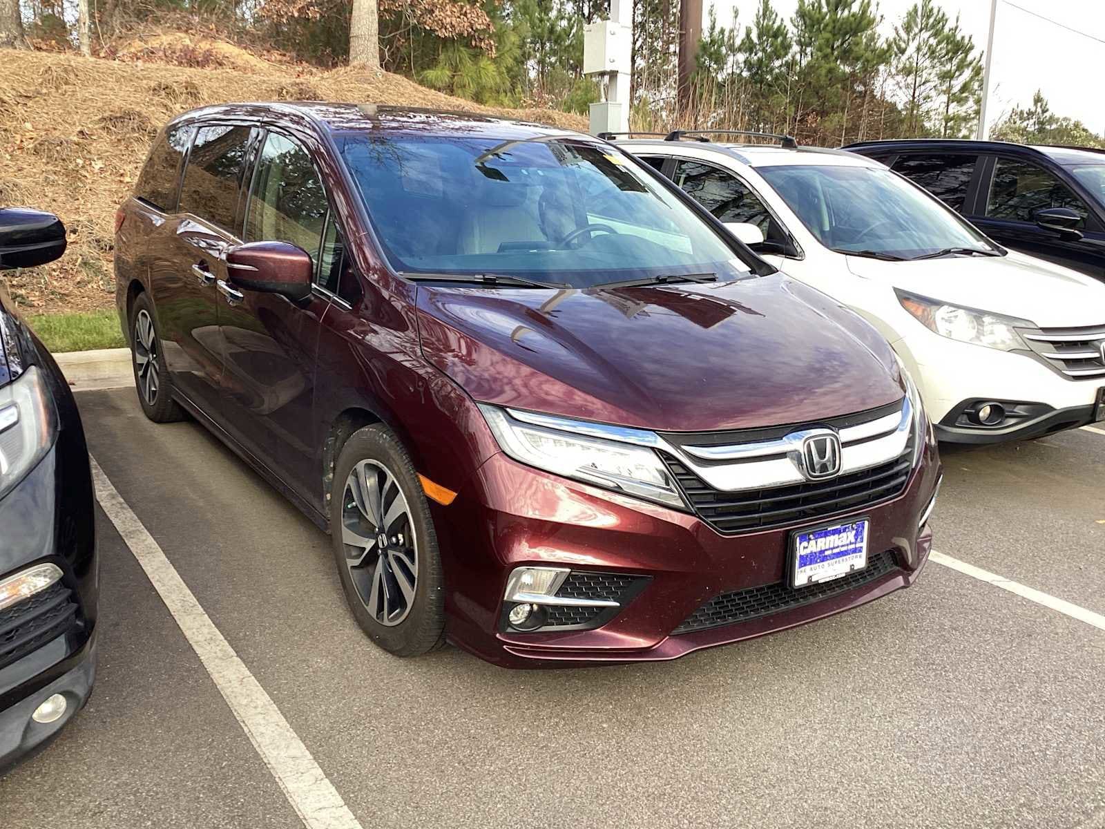 2019 Honda Odyssey Elite's photo
