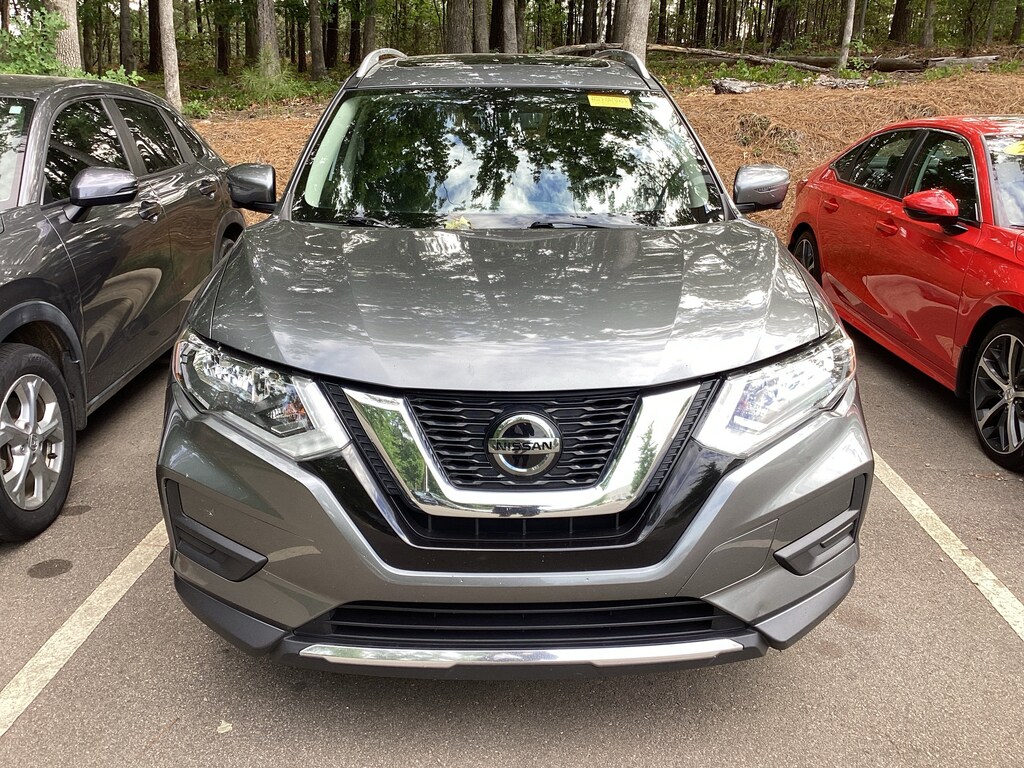 Used 2019 Nissan Rogue SV SUV
