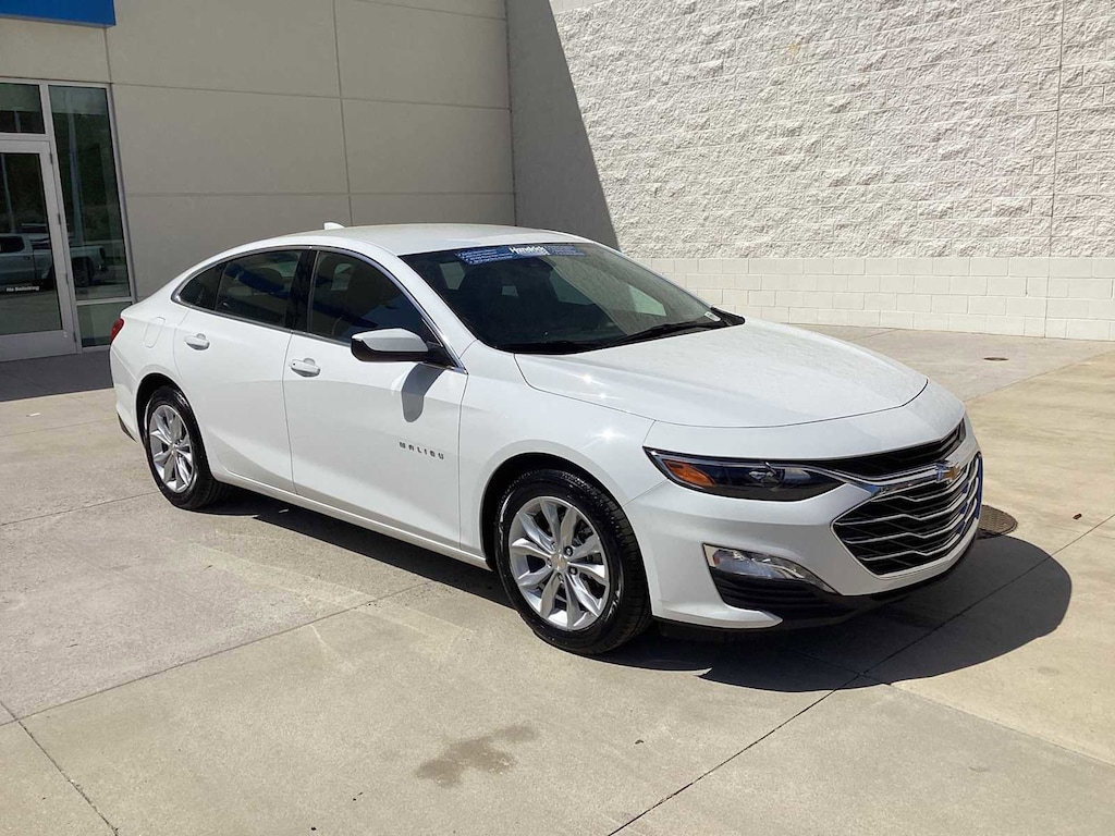 Used 2025 Chevrolet Malibu 1LT Sedan