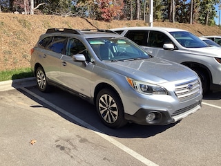 2017 Subaru Outback 2.5i Limited with SUV