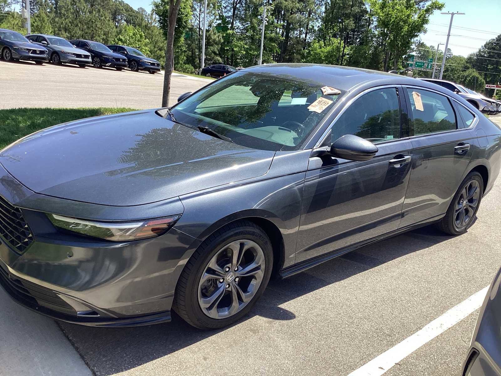 2023 Honda Accord Hybrid EX-L photo 5