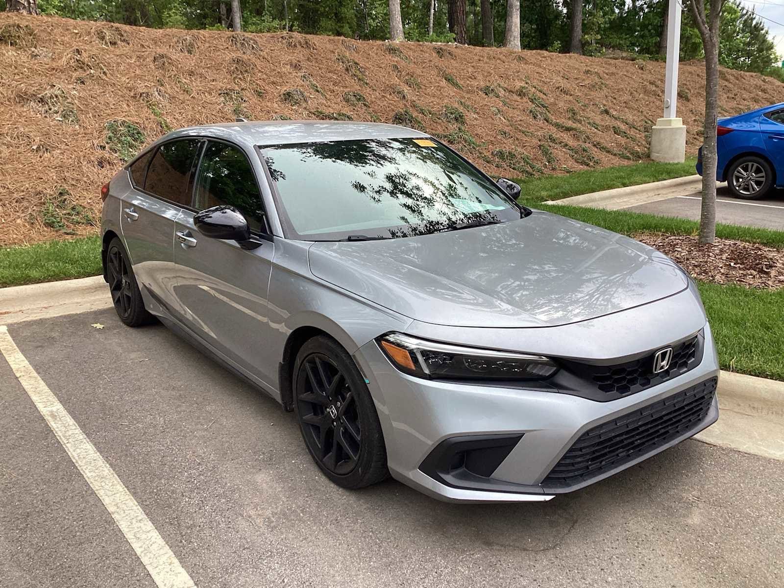 2023 Honda Civic Sport photo 2