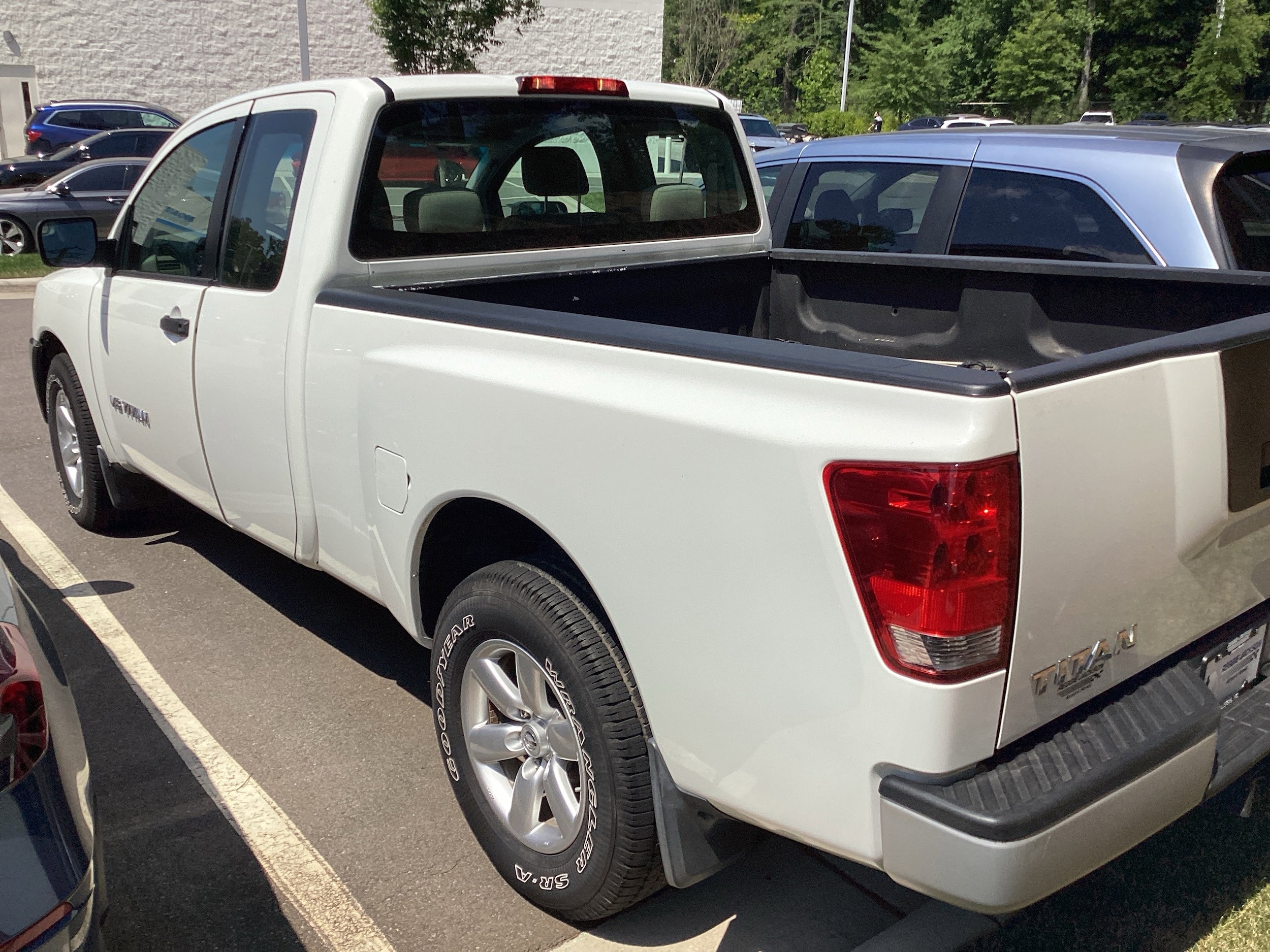 Nissan Titan XE W/FFV