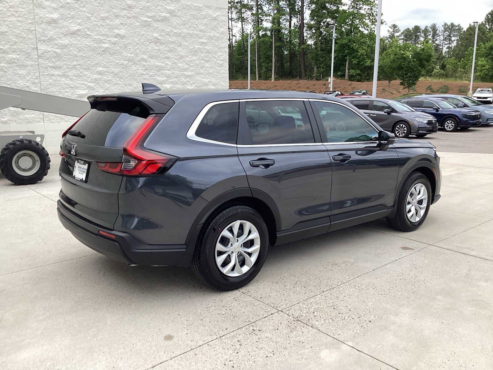 2026 Honda CR-V LX photo 3