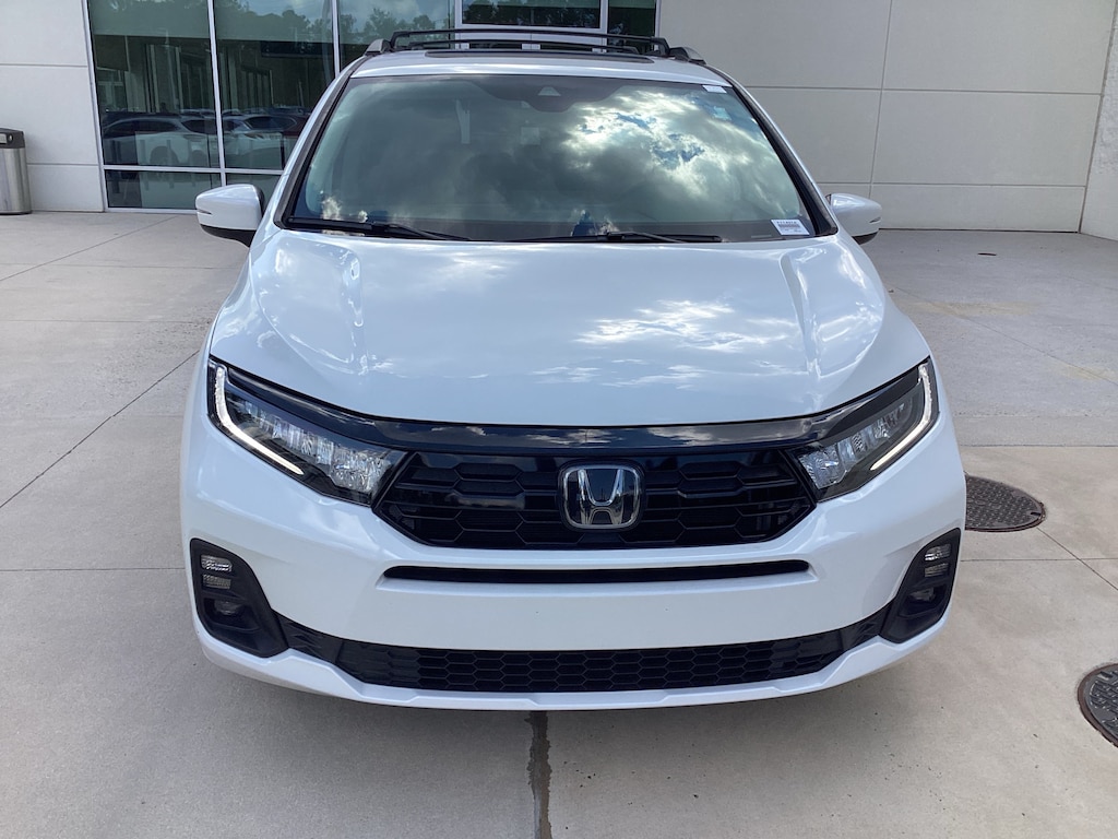 Certified 2025 Honda Odyssey Touring Van