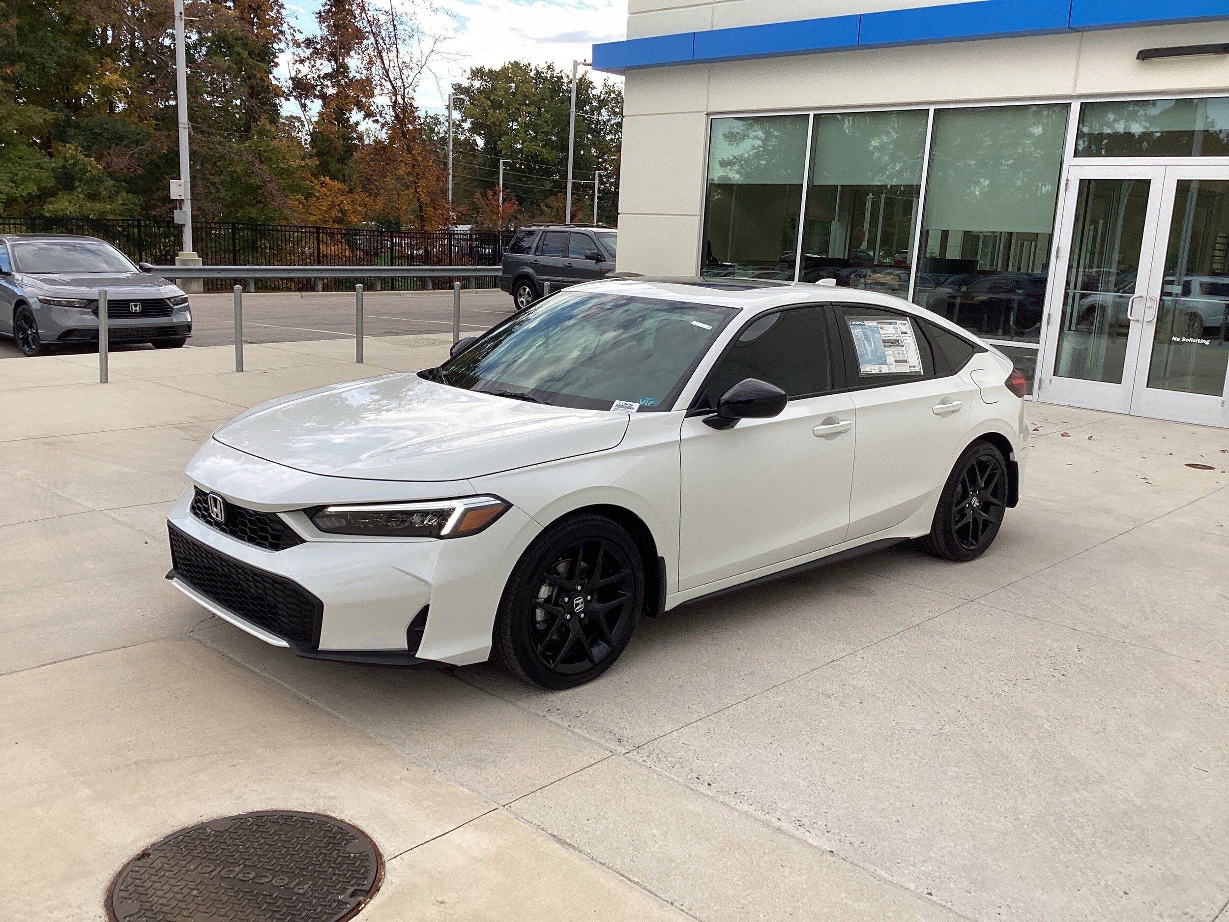 2026 Honda Civic Hybrid Sport photo 2