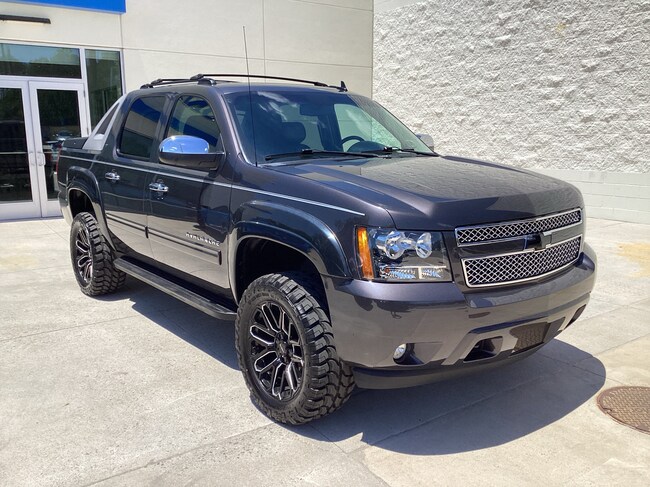 2011 Chevrolet Avalanche LT1 Truck Crew Cab