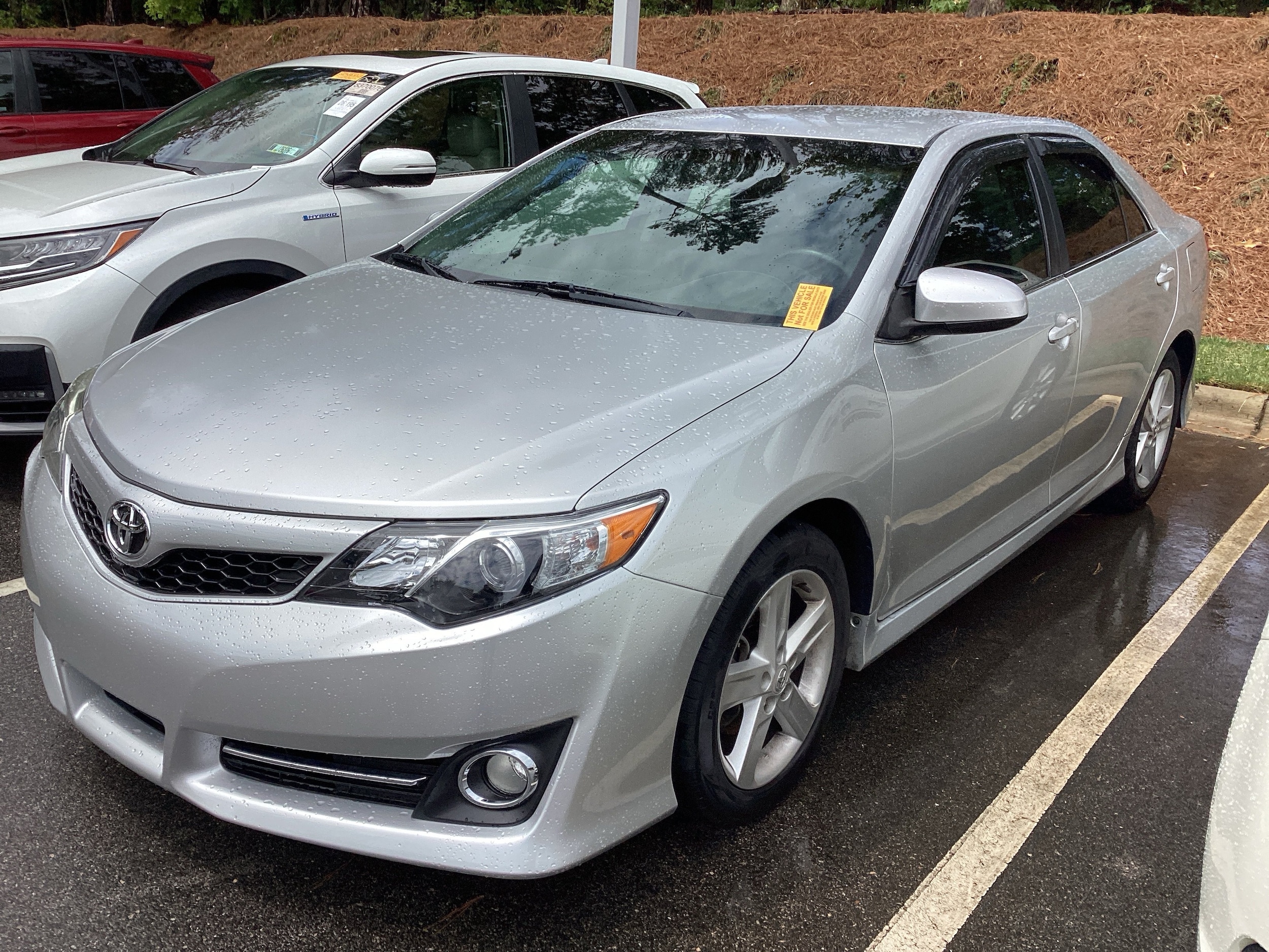 Toyota Camry SE