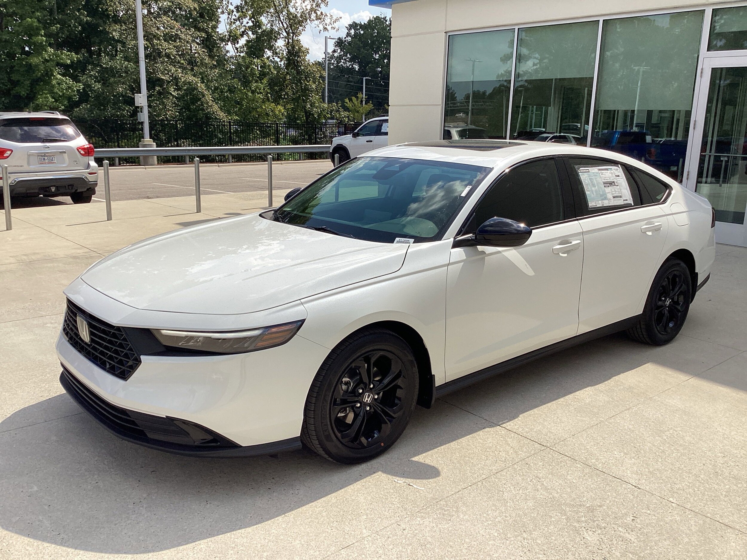 2025 Honda Accord SE photo 2