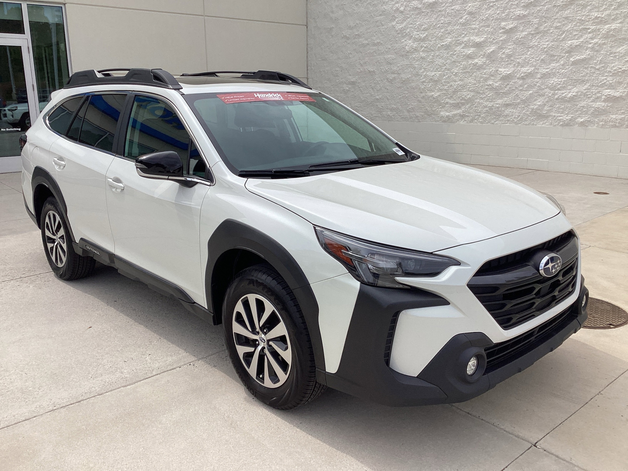 2024 Subaru Outback Premium photo 2