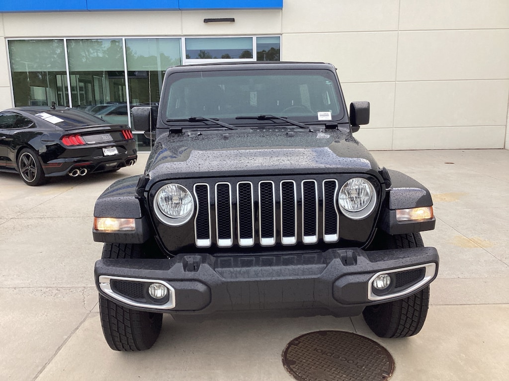 Used 2023 Jeep Wrangler 4-DOOR SAHARA 4X4 SUV
