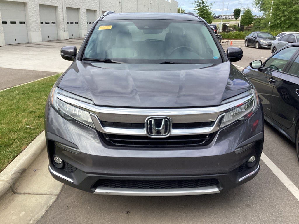 Used 2020 Honda Pilot Touring 8 Passenger AWD SUV