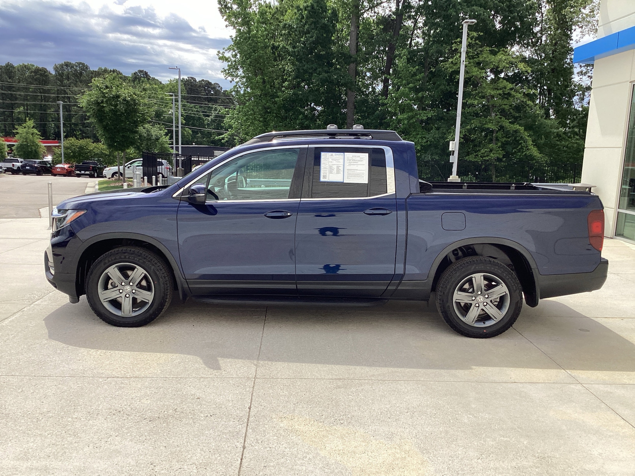 2023 Honda Ridgeline RTL photo 5