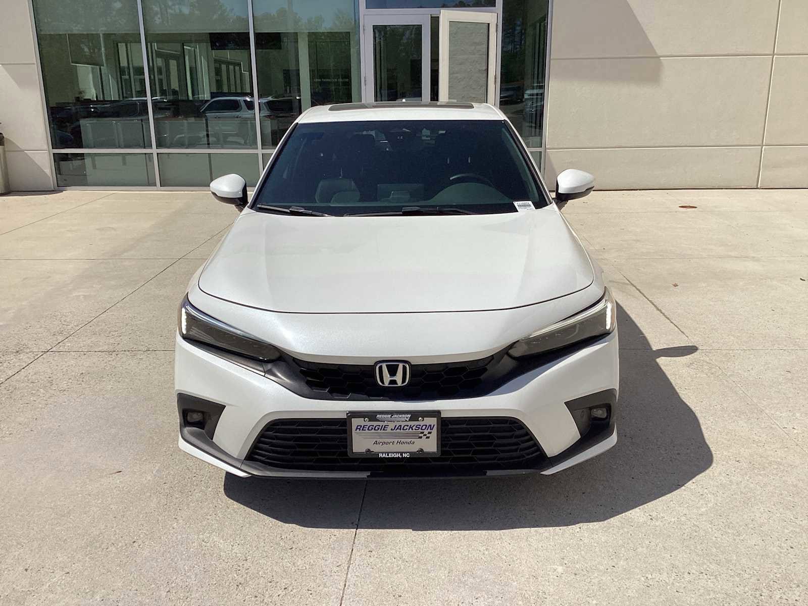 2024 Honda Civic Sport Touring photo 2