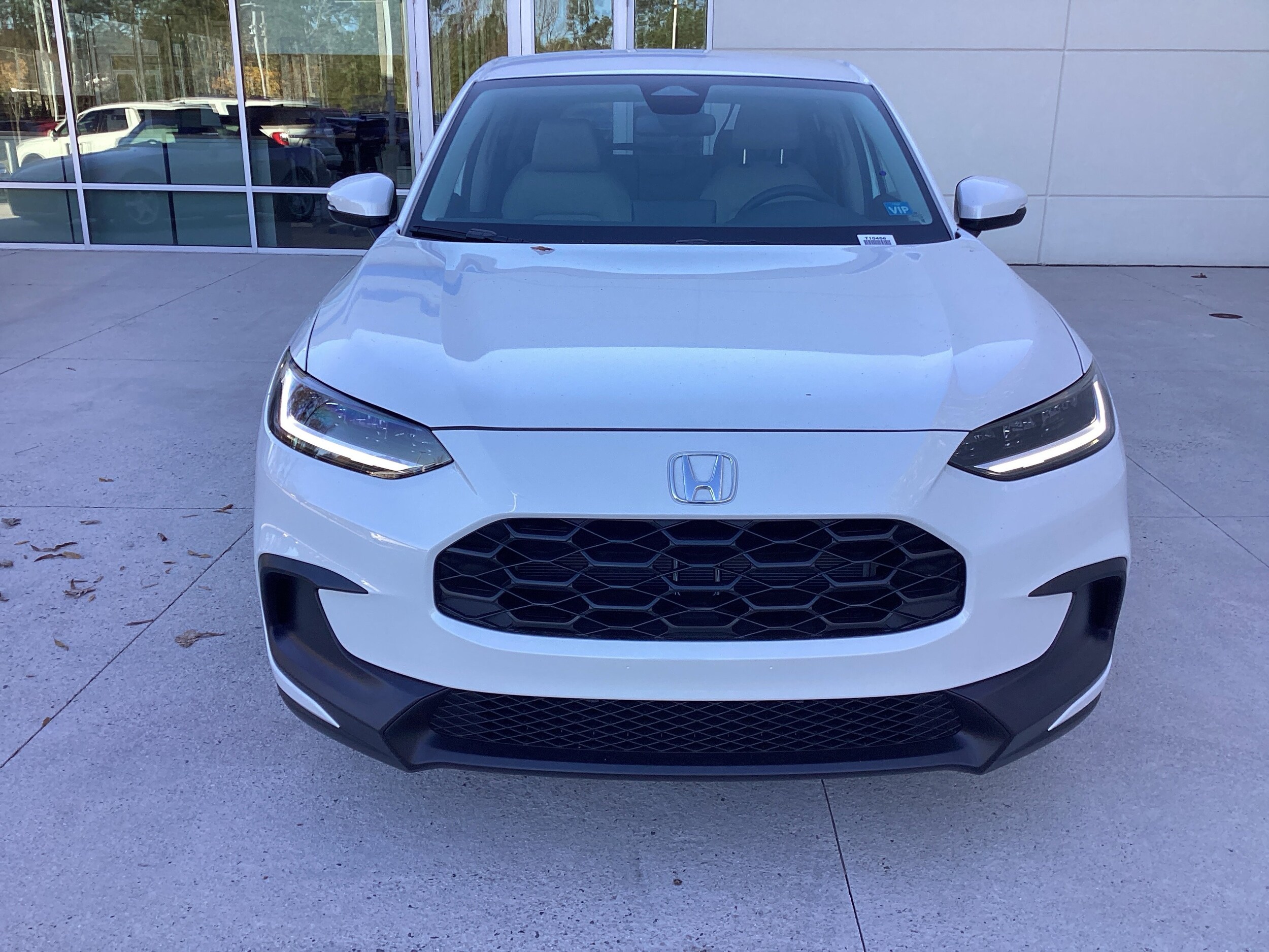 2026 Honda HR-V LX photo 2