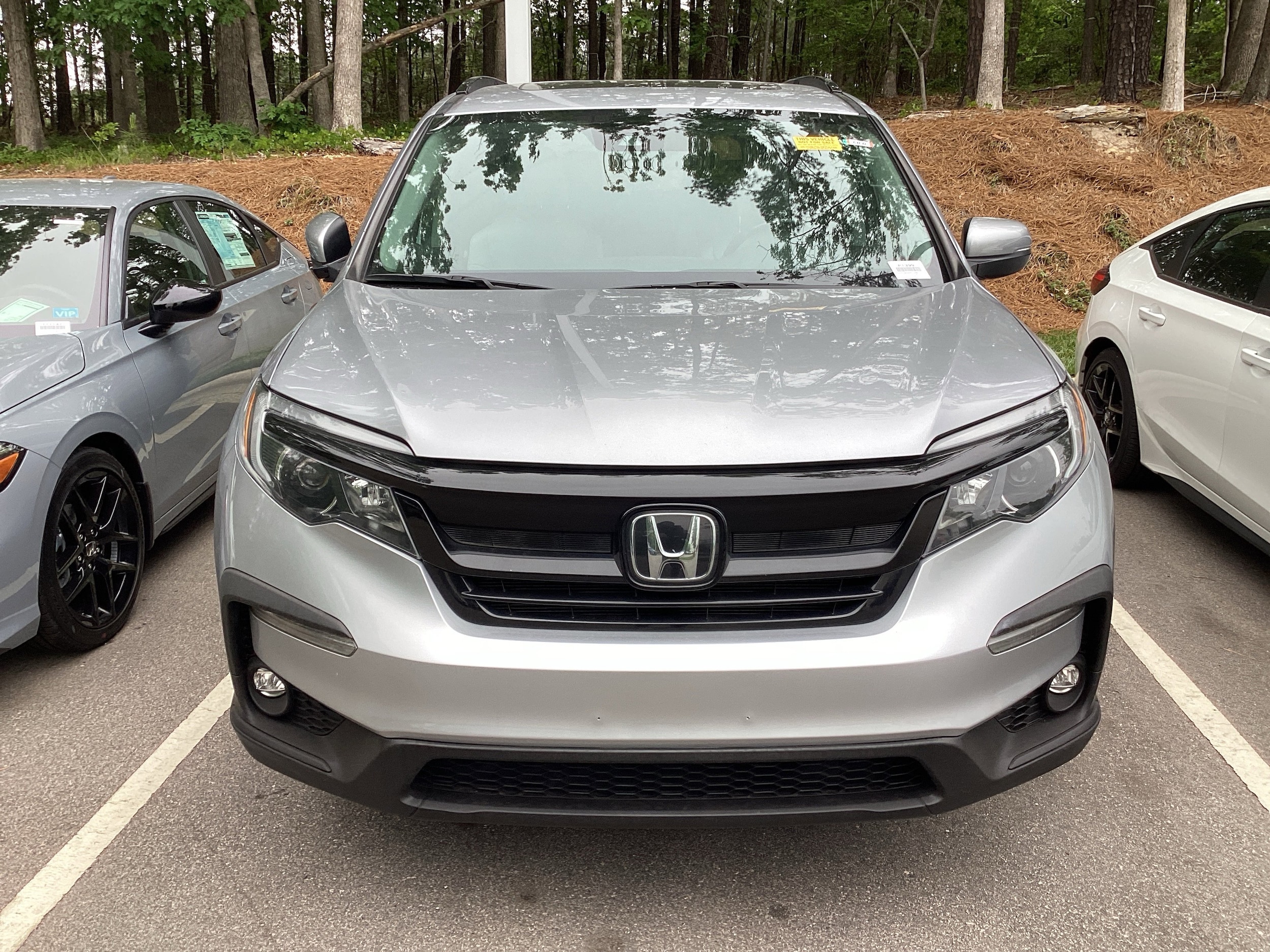 2022 Honda Pilot Special Edition photo 4