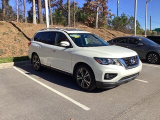 2018 Nissan Pathfinder Platinum SUV