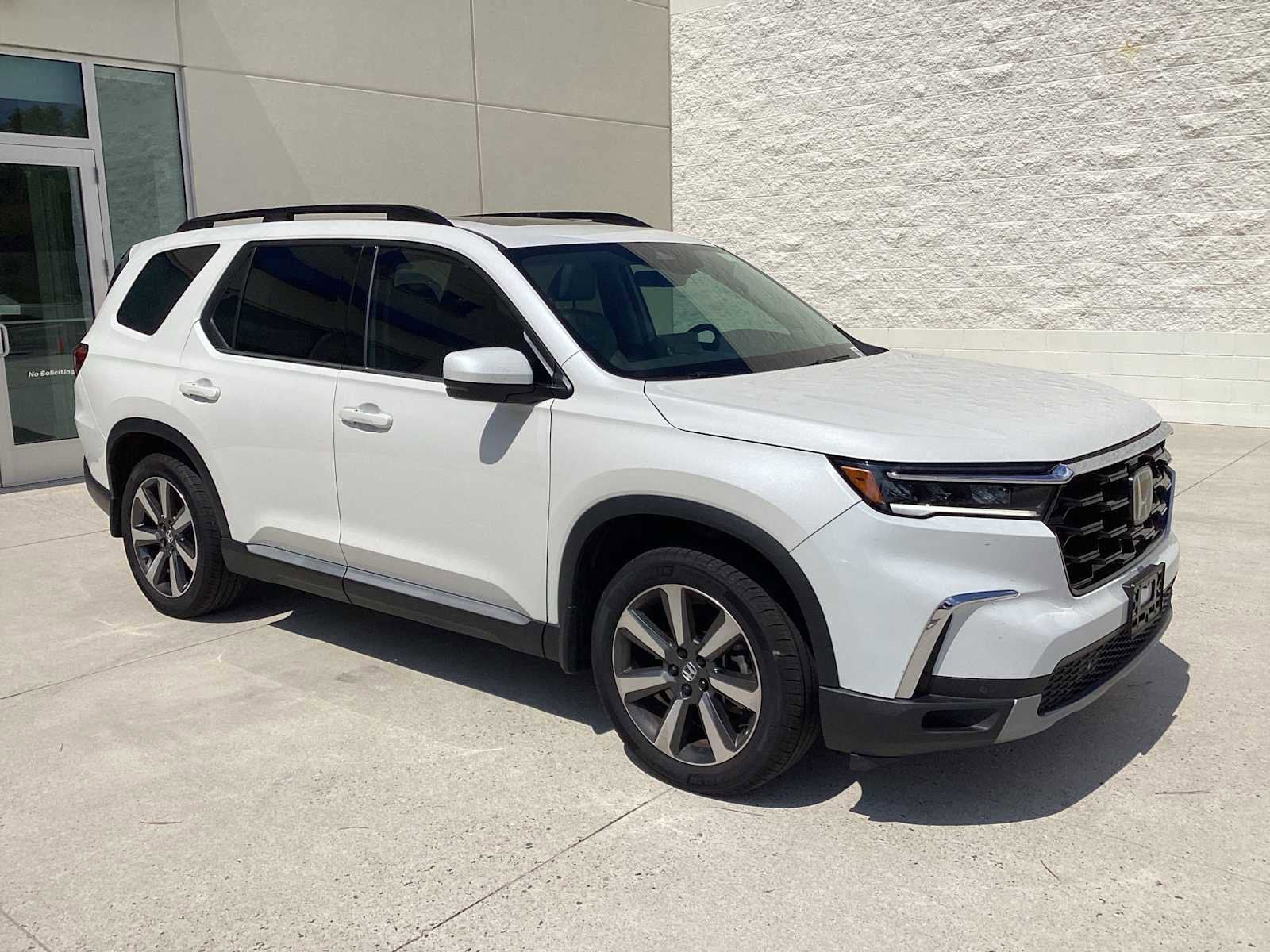 2024 Honda Pilot Touring