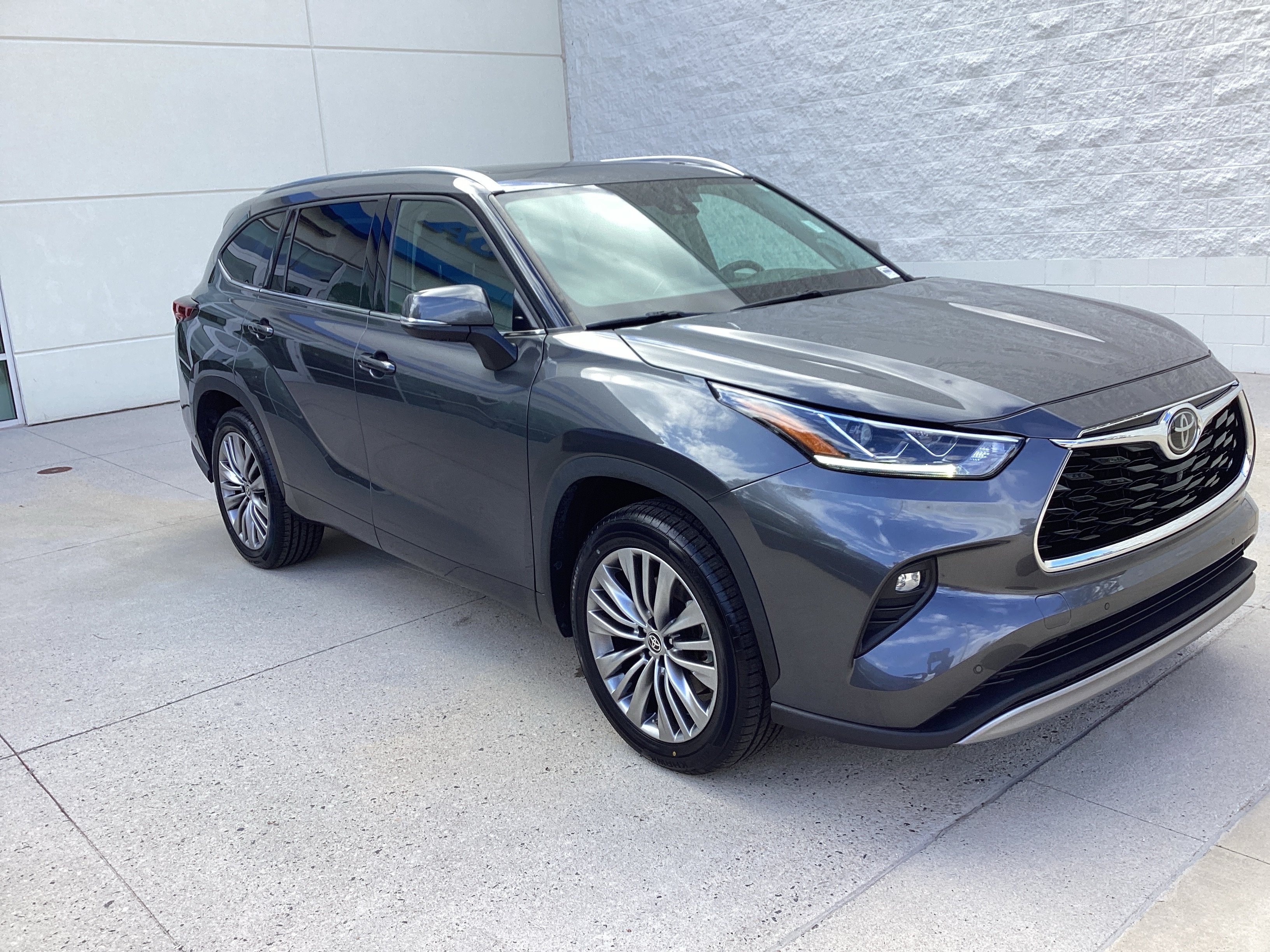 Used 2020 Toyota Highlander Platinum SUV