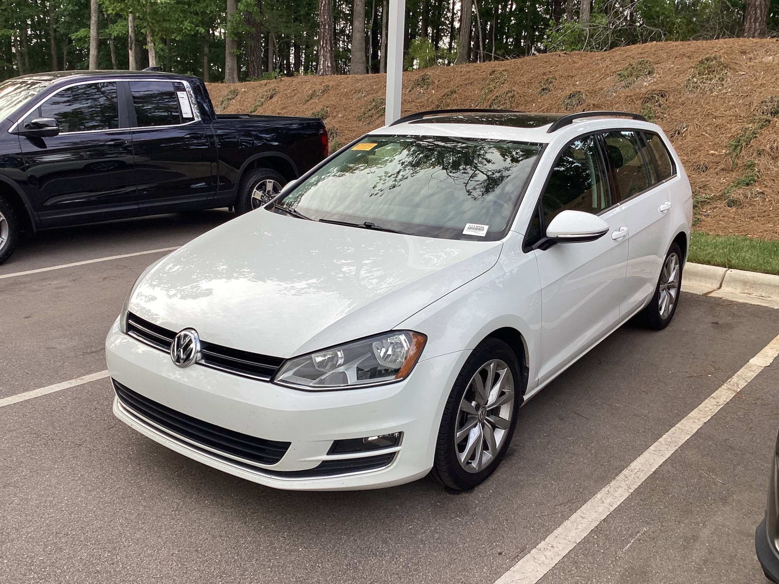 Volkswagen Golf SportWagen TSI SE 4-Door Automatic