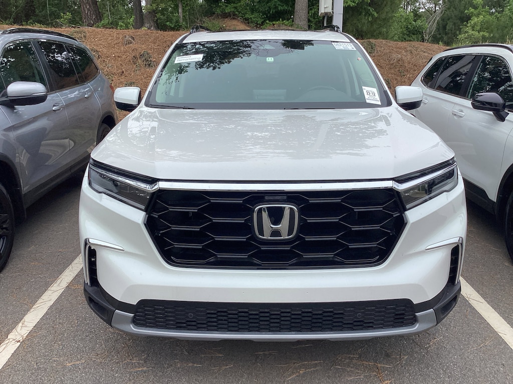 Certified 2025 Honda Pilot Touring+ SUV