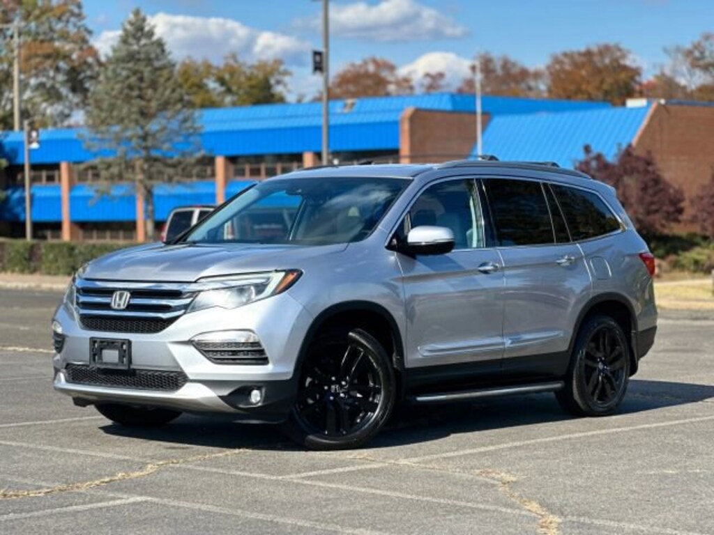 Used 2016 Honda Pilot Elite AWD Elite w/RES & Navi