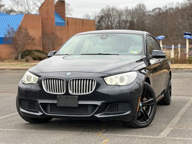 2015 BMW 5 Series 550i's photo