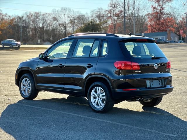 2015 Volkswagen Tiguan Sport photo 4