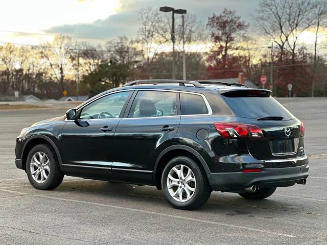 2015 Mazda CX-9 Touring photo 4