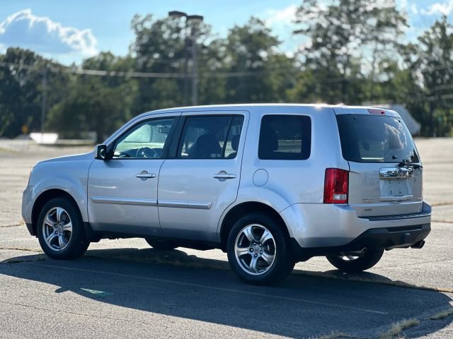 2015 Honda Pilot EX-L photo 2