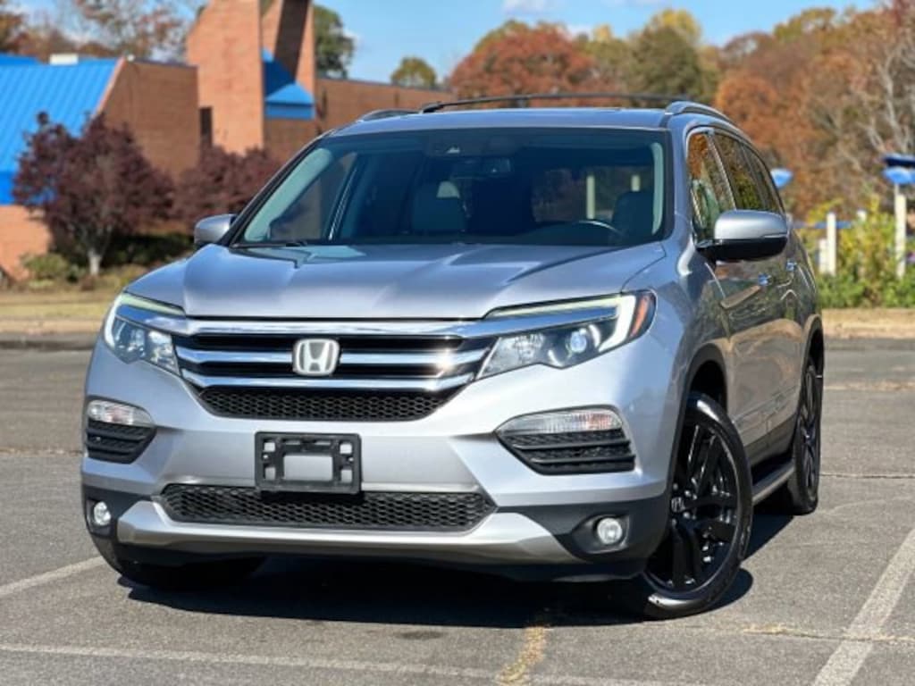 Used 2016 Honda Pilot Elite AWD Elite w/RES & Navi
